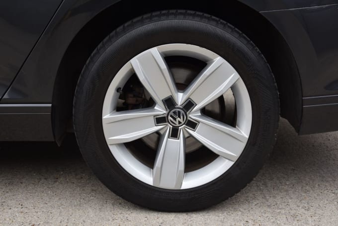 2025 Volkswagen Passat
