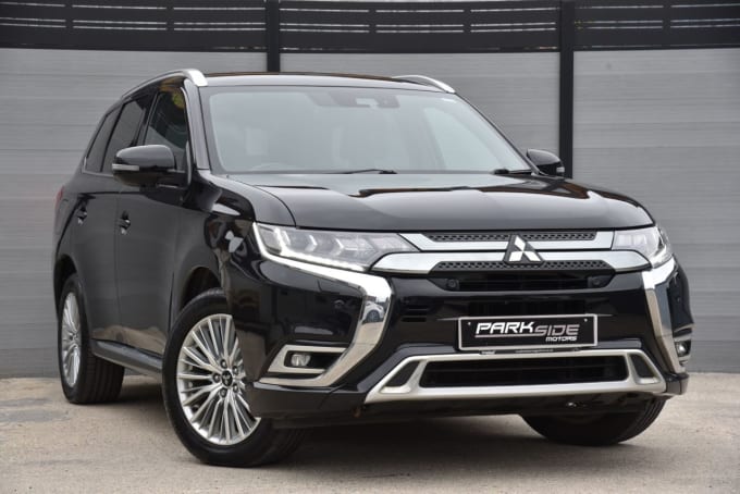 2025 Mitsubishi Outlander