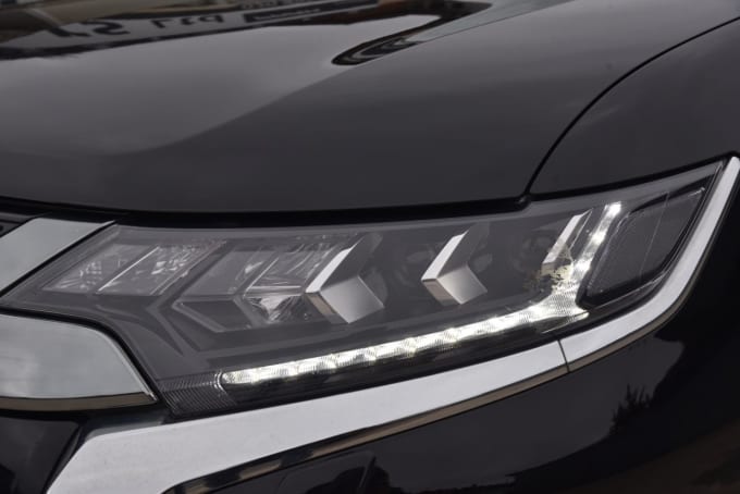 2025 Mitsubishi Outlander