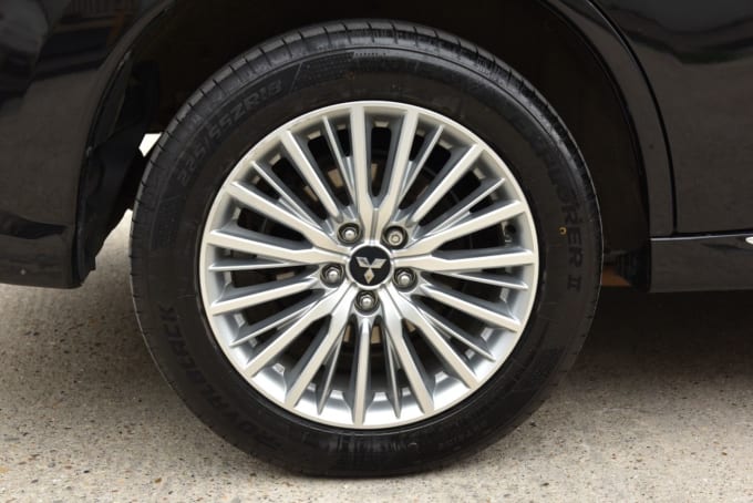 2025 Mitsubishi Outlander