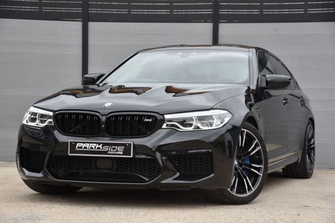 2025 BMW M5