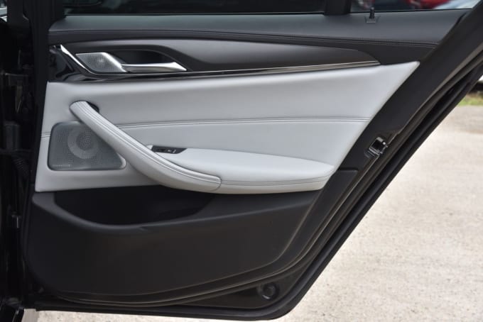 2025 BMW M5