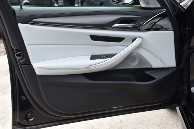 2025 BMW M5