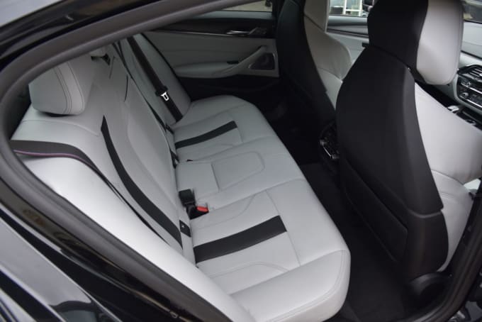 2025 BMW M5