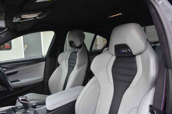 2025 BMW M5