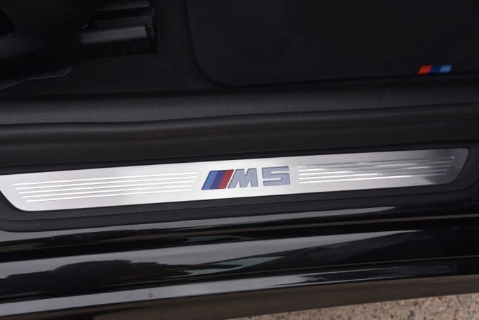 2025 BMW M5