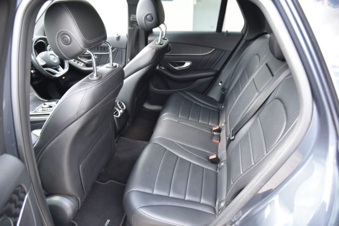 2025 Mercedes-benz Glc