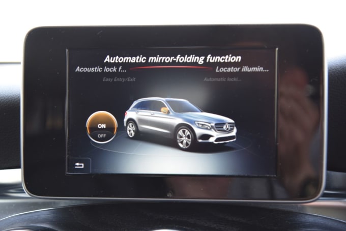2025 Mercedes-benz Glc