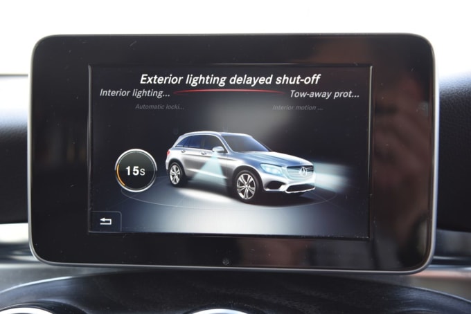 2025 Mercedes-benz Glc