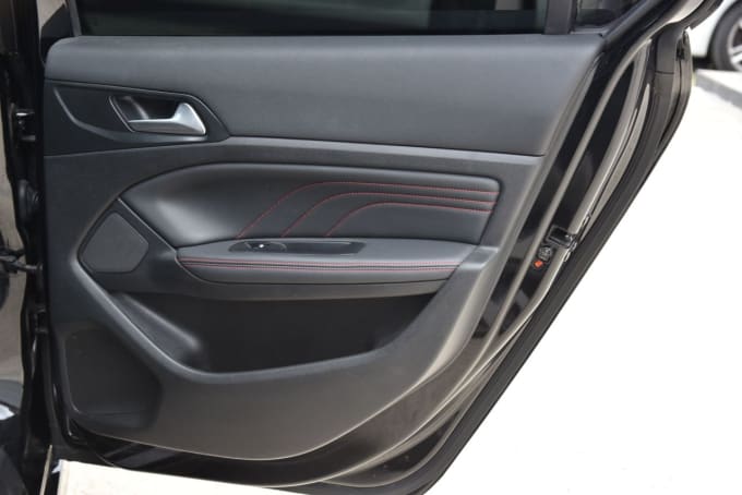 2025 Peugeot 308