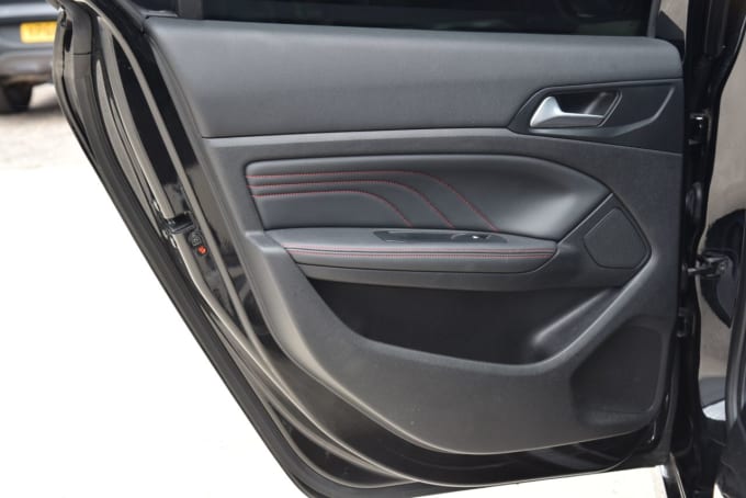 2025 Peugeot 308
