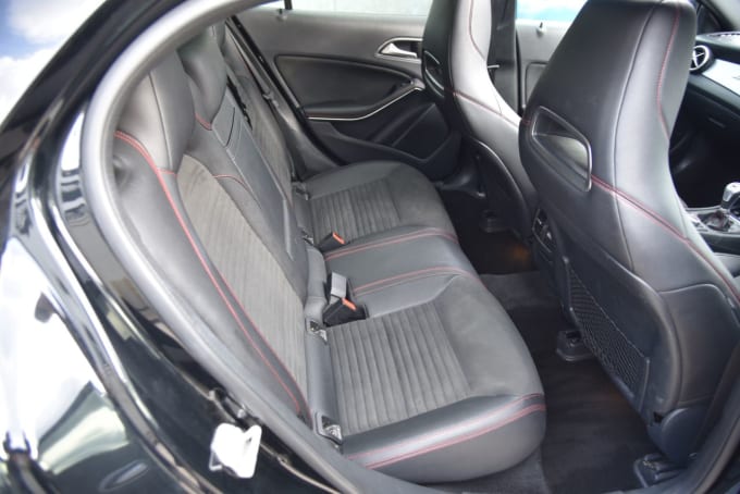 2025 Mercedes-benz Gla