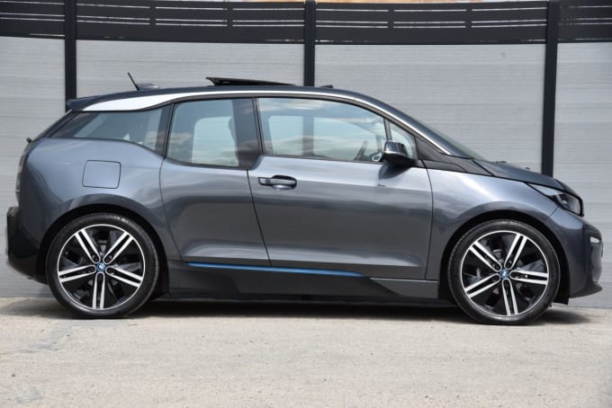 2025 BMW I3