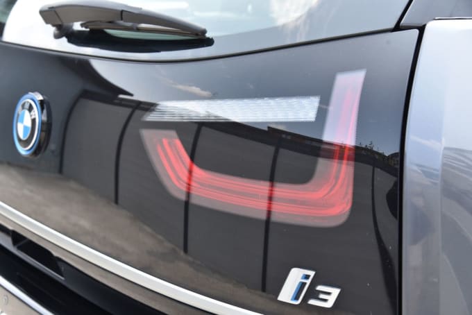 2025 BMW I3