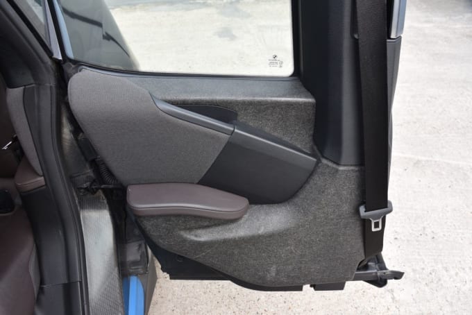 2025 BMW I3