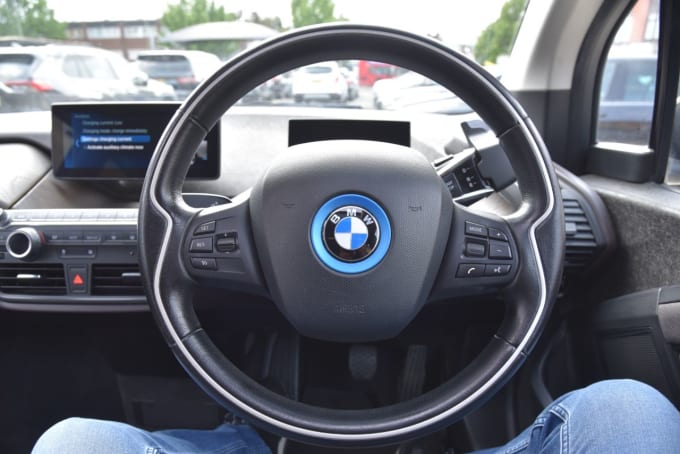 2025 BMW I3