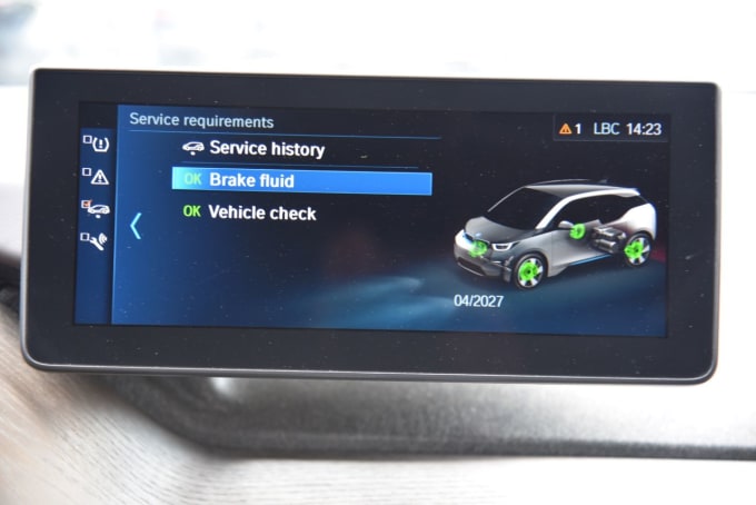 2025 BMW I3
