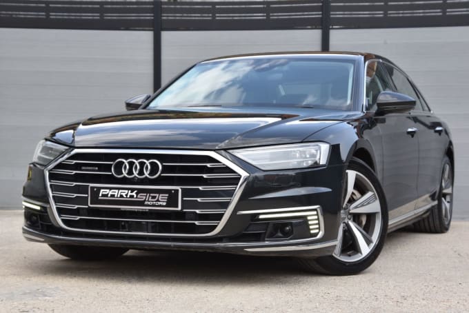 2025 Audi A8