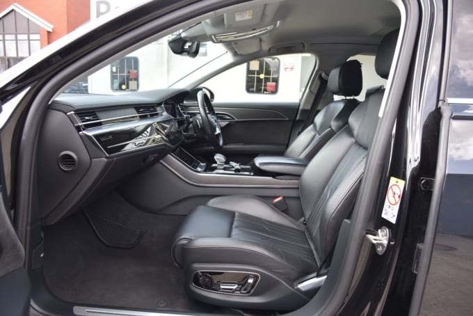 2025 Audi A8