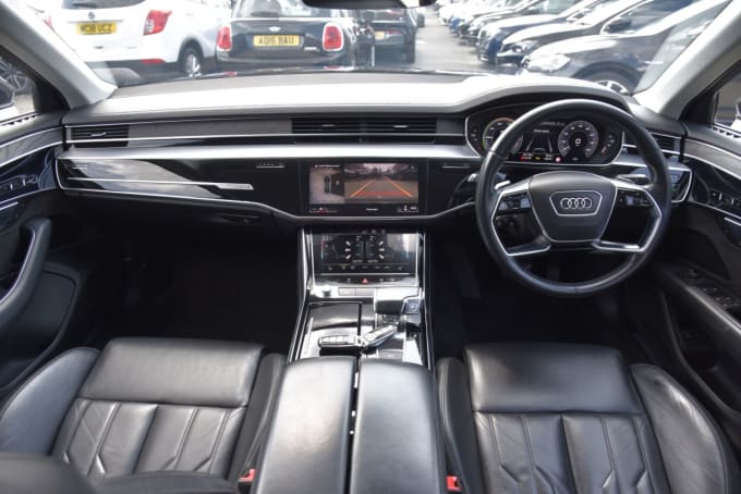 2025 Audi A8