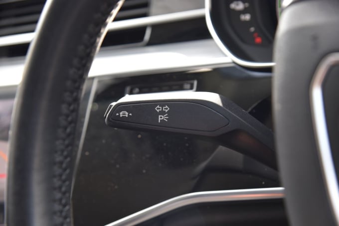 2025 Audi A8