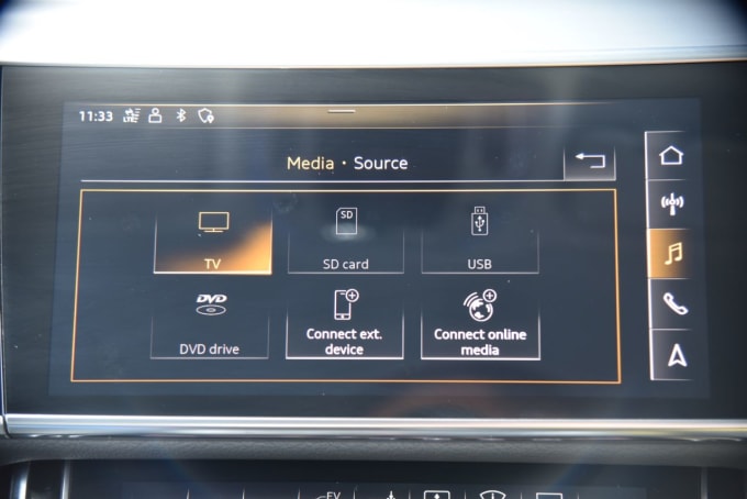 2025 Audi A8