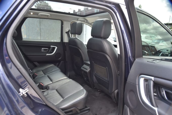 2025 Land Rover Discovery Sport