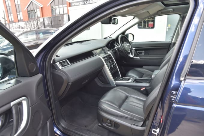 2025 Land Rover Discovery Sport