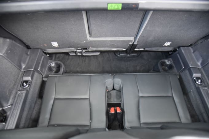 2025 Land Rover Discovery Sport