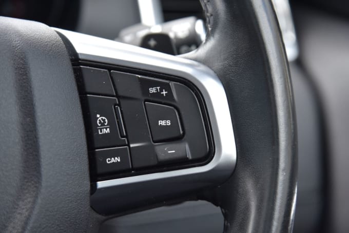 2025 Land Rover Discovery Sport