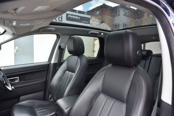 2025 Land Rover Discovery Sport