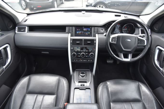 2025 Land Rover Discovery Sport