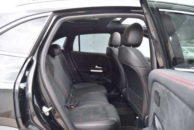 2025 Mercedes-benz Gla