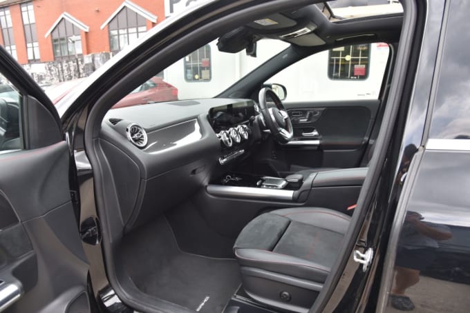 2025 Mercedes-benz Gla