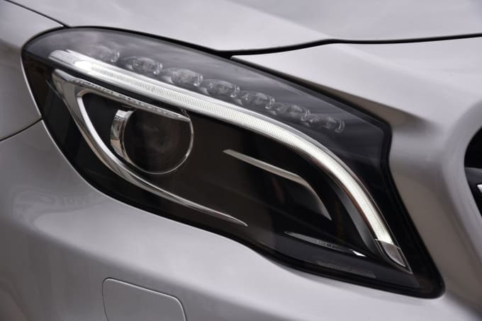 2025 Mercedes-benz Gla