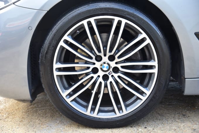 2025 BMW 5 Series