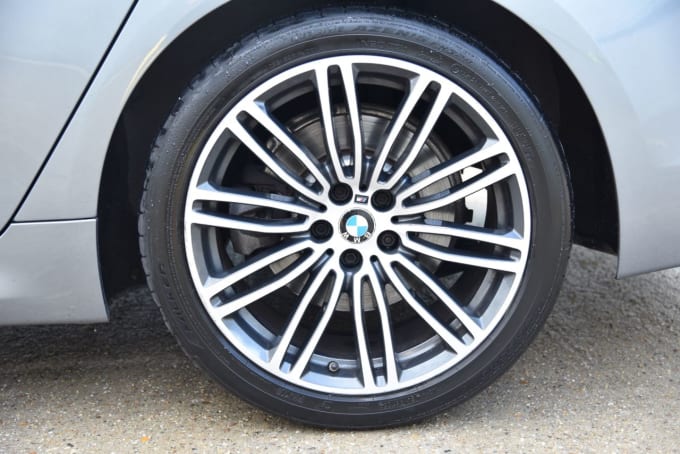 2025 BMW 5 Series