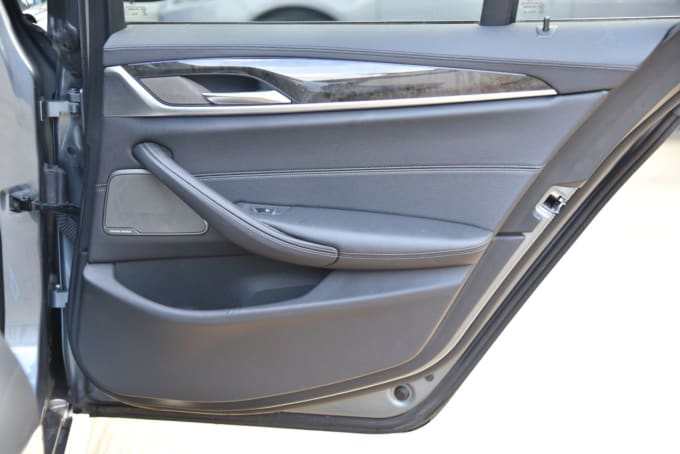 2025 BMW 5 Series