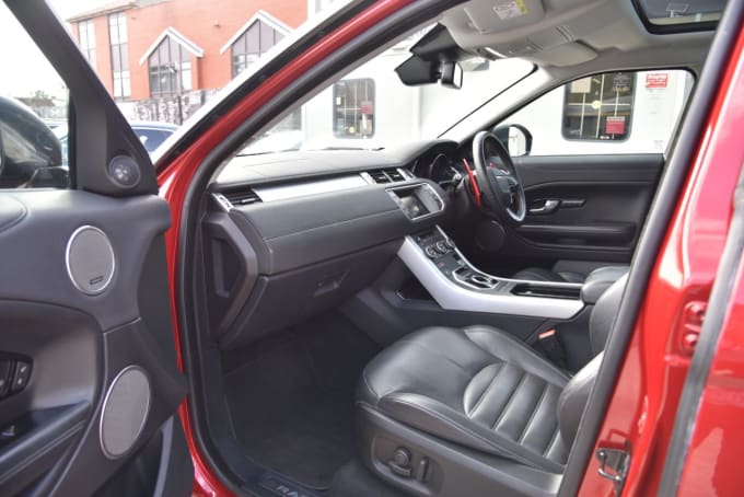 2025 Land Rover Range Rover Evoque