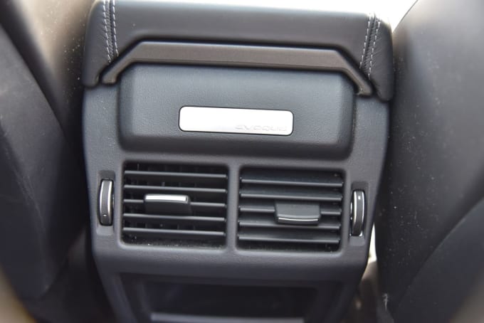2025 Land Rover Range Rover Evoque