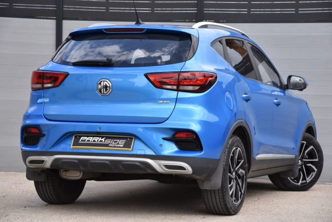 2025 Mg Mg Zs