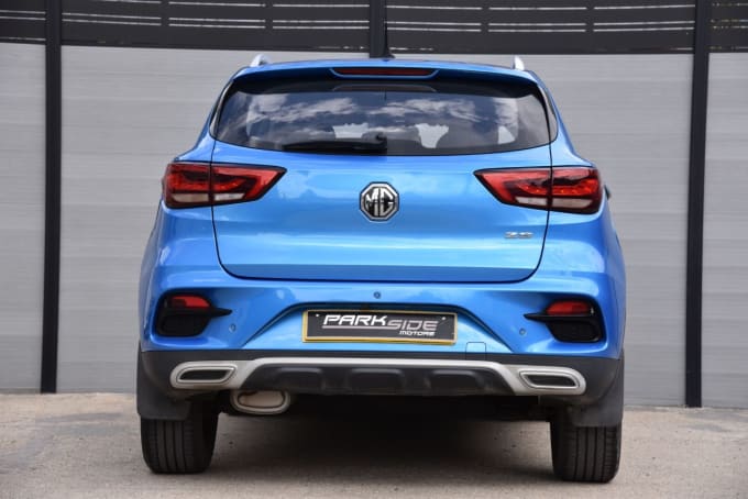 2025 Mg Mg Zs