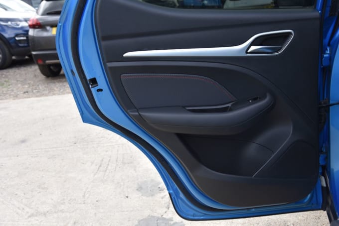 2025 Mg Mg Zs