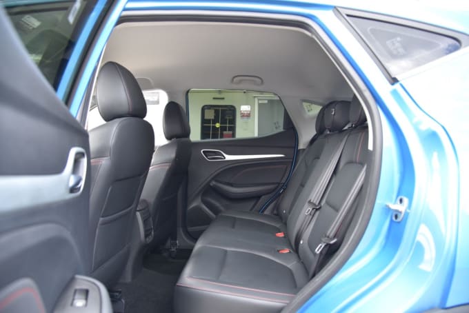 2025 Mg Mg Zs