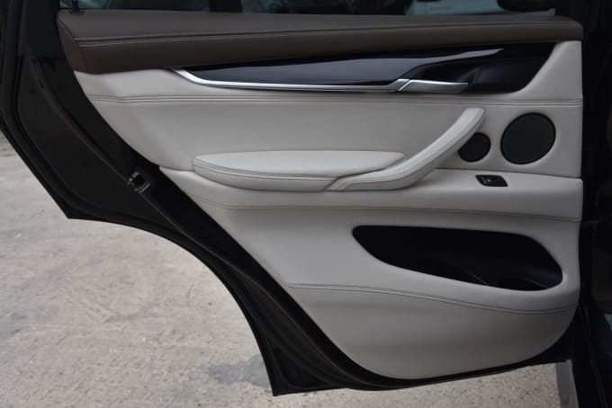 2025 BMW X5 M
