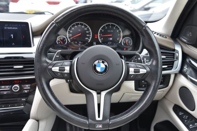 2025 BMW X5 M