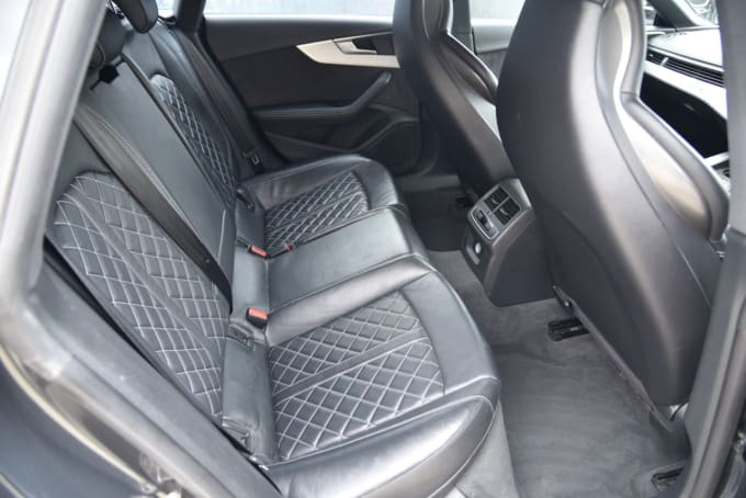 2025 Audi S5