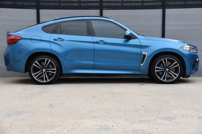 2025 BMW X6 M