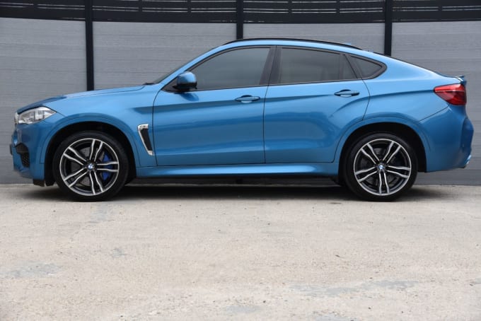 2025 BMW X6 M