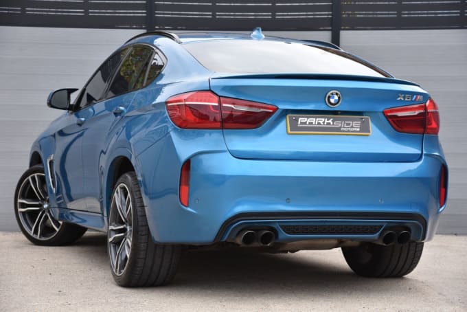 2025 BMW X6 M
